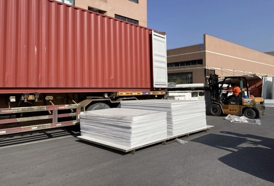 La vetroresina ha rinforzato il cuscinetto antistatico del poliestere 5mm-60mm Pom Plastics Esd Delrin Sheet Pom Sheet For Sealing Member